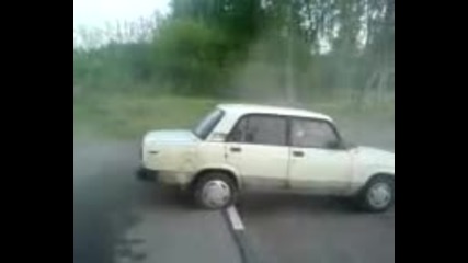 Луд шофьор
