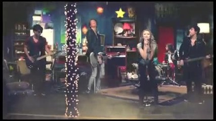 Превод !!! Emily Osment - All The Way Up ( Високо Качество ) 