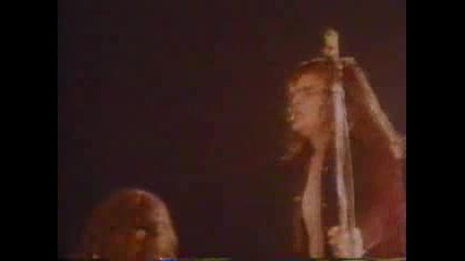 Black Sabbath - War Pigs