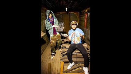 3oh!3 feat Katy Perry - Starstrukk 