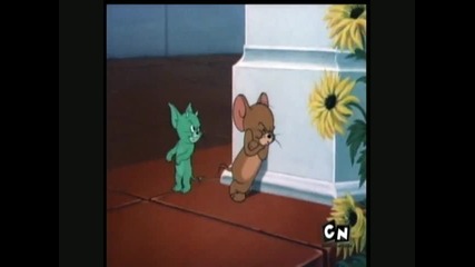 H D - Tom and Jerry - Smitten Kitten 