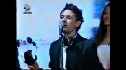 Gino Manzotti de la Dj Project da premiu pentru Best Dance lui David Deejay, Rma [2008]