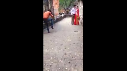 Смях! Най- Лудят Сватбен фотограф