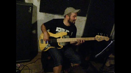 Fender Jazz Bass Replica Review - Walkin Bass