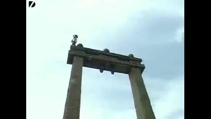 Човекът маймуна!