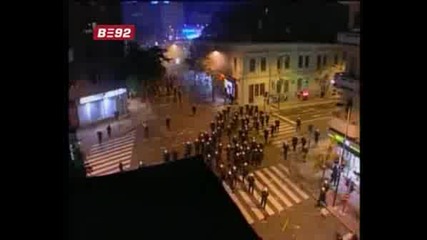 Безредици След Митинг В Белград В Защита На Караджич