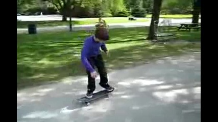 Justin Bieber Skateboarding 