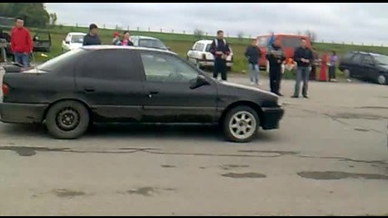 opel astra vs nisan primera