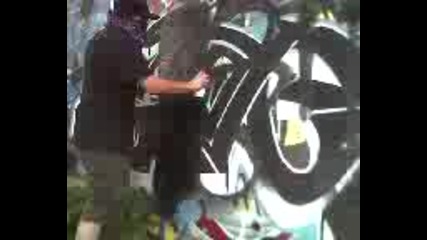 Ruse Throwup2