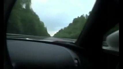 Bugatti Veyron срещу Nissan Gt - R 