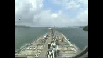 Through Panama Canal In 75 Seconds .wmv