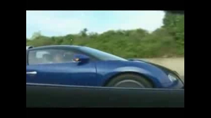 Audi R8 vs Bugatti Veyron