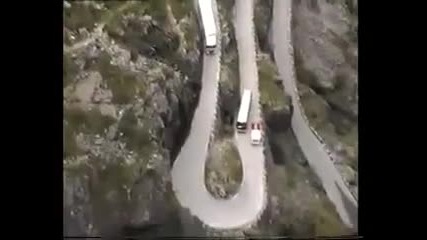 Не е лесно с Тир по тези завои