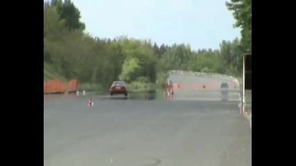 Audi S2 Coupe [10.4@220] Vs. Honda Civic Vti Drag Race
