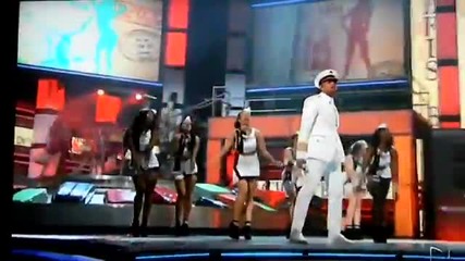 Pitbull ft Chris Brown en premios lo nuestro 2012 international love