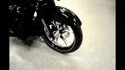 Правен по поръчка Harley Davidson