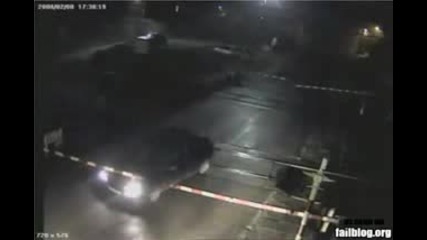 Не правете така на Жп прелез 