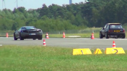 Mclaren Mp4 12c vs Opel Corsa - Drag Race 1_4 Mile Viertelmeile Beschleunigungsrennen 2 Motoren