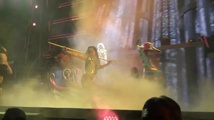 Britney Spears - Gimme More на живо в Houston F F T 13.7.11