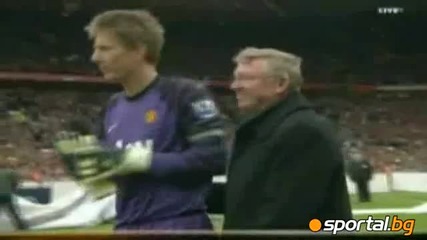 Едвин ван дер Сар казва последно сбогом на феновете на Юнайтед