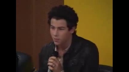 Jonas Brothers Press Conference (italy) - Part 1 