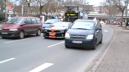 супер тунингован Chevrolet Camaro в Берлин