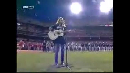 Химна на Америка - Taylor Swift пее the National Anthem 