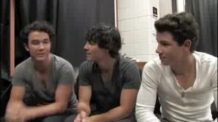 Jonas Brothers - Live Webcast - Sat,  Aug 22 2pm Est