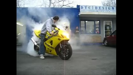 Suzuki Gsxr Burn Out