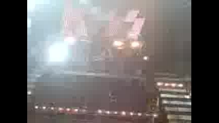 Kiss Concert Paul Stanley Smash Guitar