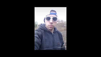 2023-11-25-135413937.mp4