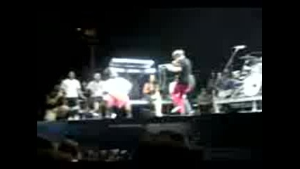 Justin-bieber - teach me how to do