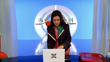Ugly Betty - Justin goes Gaga (bad Romance) - S04e15