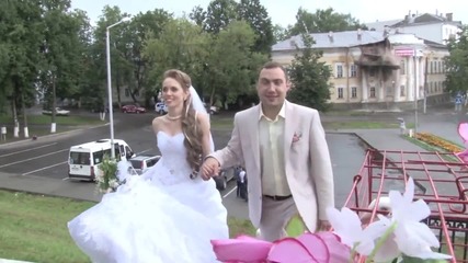 Срутване На Сграда Преди Венчавка