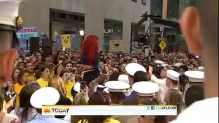 Rihanna - California King Bed (today Show Toyota Concert 2011)