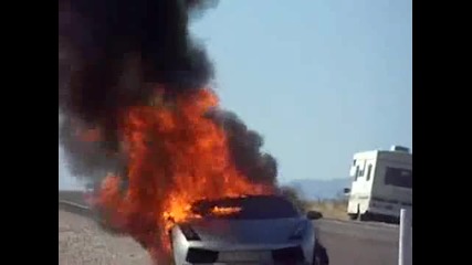 Lamborghini Gallardo в пламъци 