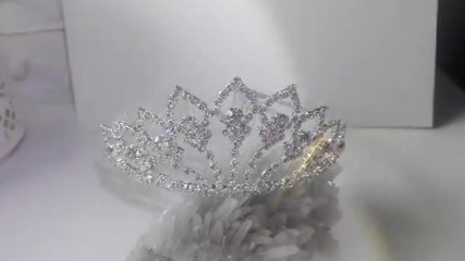Тиара за коса с белгийски кристали- World's Queen от Absoluterose.com