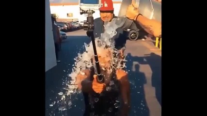 Usher Als Ice Bucket Challenge - -ice Bucket Challenge-