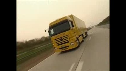 Mercedes - Safety Truck - Най - Сигурния Камион За Момента