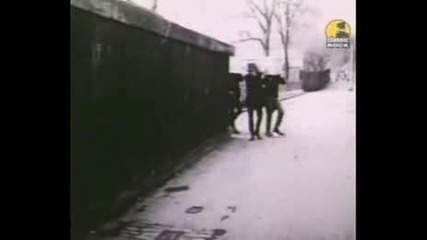 The Kinks - Dead End Street