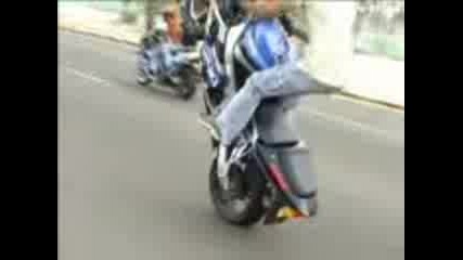 motorbikes - group - kuwait part 2.3gp