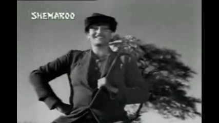 Raj Kapoor singing Naluguriki Nachchinadi 