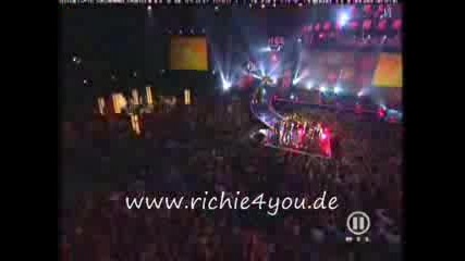 Us5 At The Dome 44 - Too Much Heaven