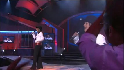 Kelly Clarkson - American Idol - You Make Me Feel Like A Natural Woman 