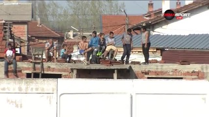 Отново ексцентрични фенове покрай "Огоста"