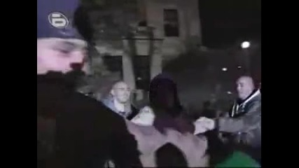 Ученици нападнаха репортери на Btv ;x;x