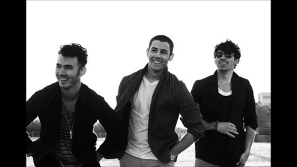 Интервю на Jonas Brothers за Ryan Seacrest - 2 април 2013