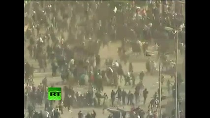 Конници атакуват протестите в Кайро - 1 част 