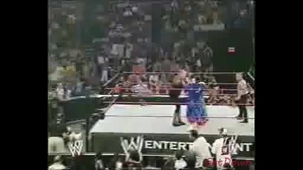 La Resistance vs. The Hurricane & Sgt. Slaughter - Wwe Raw 23.06.2003