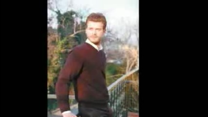 - Kivanc Tatlitug Ask - i Memnu Veda
